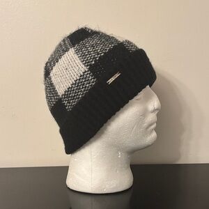 Steve Madden Black and White Plaid Beanie Hat